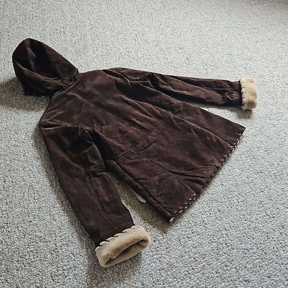 Wilsons Leather Genuine Leather Fur Lined Jacket. - Picture 8 of 12